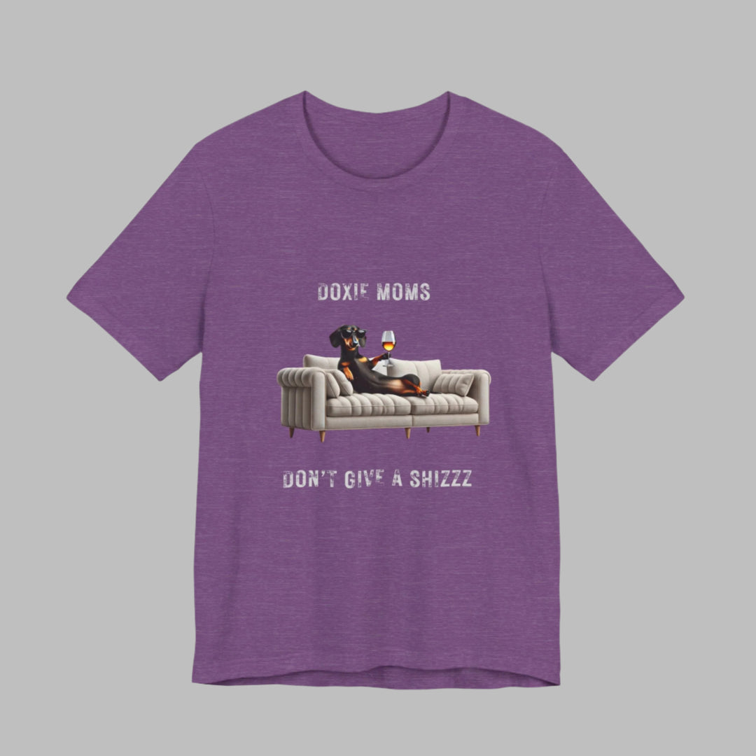 Doxie Moms Don't Give A Shizzz T-Shirt
